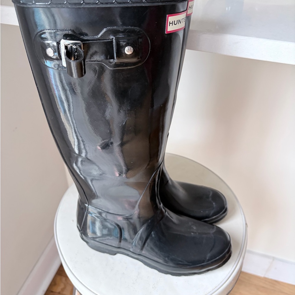 Hunter Black Interior Logo Rain Boot